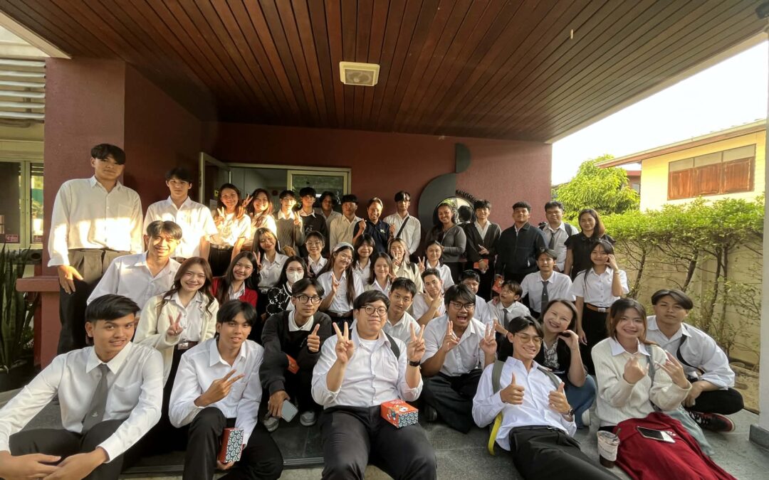 เปิดมุมมองการเรียนรู้ดนตรี คณะมนุษยศาสตร์ ม.นเรศวร ศึกษาดูงานห้องเรียนและห้องซ้อม